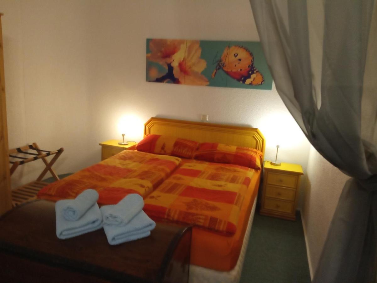 Ferienwohnung Windecker Laendchen Exterior foto